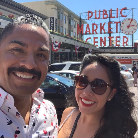 Meet your Posher, Michelle - Picture 2 of 3